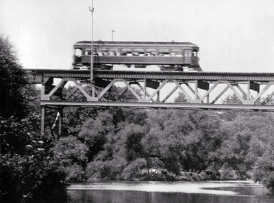 Radial Bridge/Line in Bronte