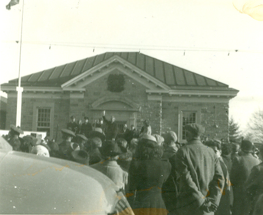 Old Oakville Post Office. Courtesy of June Hitchcox